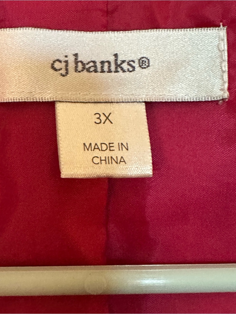 Raspberry colored vest - Picture 3 of 4